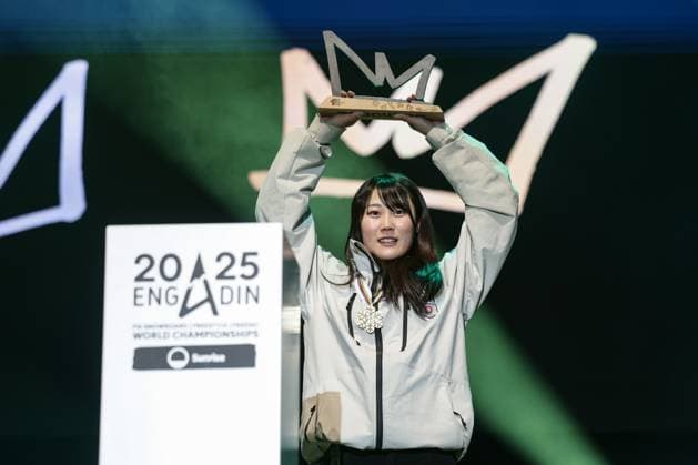 FREE STYLE, SNOWBOARD - FIS SX and SB WC Engadin 2025 SANKT MORITZ,SWITZERLAND,29.MAR.25 - SNOWBOARD - FIS Freestyle Ski and Snowboard World Championships, Champions Celebration, award ceremony, Snowboard Big Air. Image shows Kokomo Murase (JPN). Keywords: trophy.  GEPAxpictures xMatthiasxTrinkl