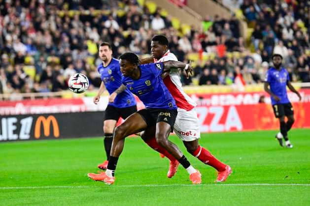 Fußball, AS Monaco - OGC Nizza FOOTBALL : AS Monaco VS OGC Nice - Ligue 1 McDonald s - 29 03 2025 L AS Monaco recoit l OGC Nice dans le cadre de la 27e journÃ e de Ligue 1 McDonald s. MoÃ¯se Bombito (OGCN) Breel Embolo (ASM) MonacoMonaco  Copyright: xWilliamxCannarellax