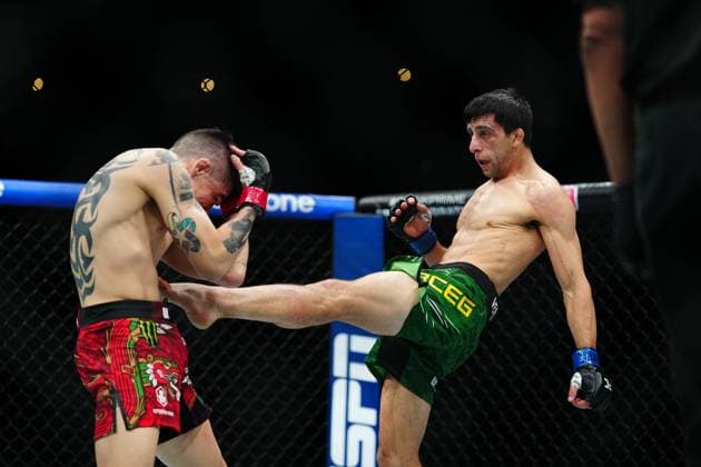 March 29, 2025, Mexico City, Mexico, Las Vegas, Nv, United States: Brandon Moreno and Steve Erceg meet in the octagon for a 5-round bout at UFC Fight Night - Moreno vs Erceg at Arena CDMX on March 29, 2025 in Mexico City, Mexico ( PxImages) Mexico City, Mexico United States - ZUMAp175 20250329_zsa_p175_561 Copyright: xLouisxGrassex