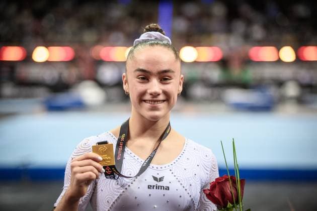 Sport Themen der Woche KW13 Sport Bilder des Tages Madita Mayr (GER, TSV Jetzendorf) - freut sich ueber die Goldmedaille 40. EnBW DTB Pokal, 30.03.2025, Stuttgart (Porsche Arena), GER 40. EnBW DTB Pokal, 30.03.2025, Stuttgart (Porsche Arena), GER Stuttgart *** Madita Mayr GER, TSV Jetzendorf is happy about the gold medal 40 EnBW DTB Pokal, 30 03 2025, Stuttgart Porsche Arena , GER 40 EnBW DTB Pokal, 30 03 2025, Stuttgart Porsche Arena , GER Stuttgart Copyright: xSandyxDinkelackerx EP_SDR