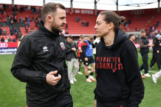 3. Liga; FC Ingolstadt 04 - FC Viktoria Köln; Sieg Jubel Freude 3:1 Co-Trainer Fabian Reichler (FCI) Cheftrainerin Sabrina Wittmann (FCI) 3. Liga - FC Ingolstadt 04 Saison 2024 2025 FC Viktoria Köln