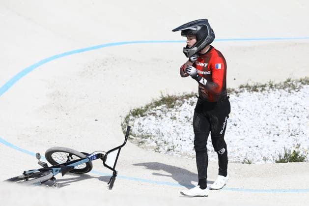 March 30, 2025, Verona, Veneto, Italy: Lino HARSCOET of France falls during the Men Junior quarterfinal at the UEC BMX European Cup Round 2 in Verona, Italy Verona Italy - ZUMAc179 20250330_zep_c179_084 Copyright: xMickaelxChavetx
