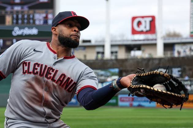 MLB, Baseball Herren, USA 2025: Guardians Vs Royals MAR 30 March 30, 2025: Cleveland Guardians first baseman Carlos Santana (41) catches a fly ball for an out on Kansas City Royals left fielder Jonathan India (6), not shown, during the third inning of an MLB baseball game at Kauffman Stadium in Kansas City, MO. David Smith CSM (Credit Image: Â David Smith Cal Media) Kansas City Mo United States of America EDITORIAL USE ONLY Copyright: xx ZUMA-20250330_zma_c04_205.jpg DavidxSmithx csmphotothree371442