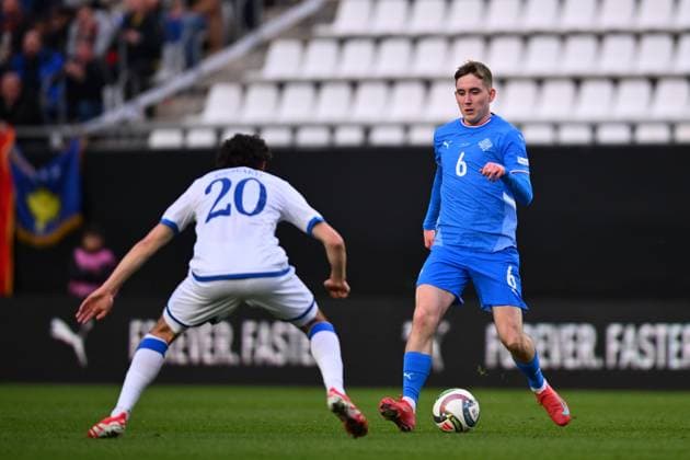 Kosovo v Iceland - UEFA Nations League, Play-offs, 1st Leg Isak Bergmann Johannesson of Iceland is in action during the UEFA Nations League Play-offs 2nd leg game between Iceland and Kosovo at Stadium Nueva Condomina in Murcia, Spain, on March 23, 2025. Murcia Spain  Copyright: xAlexxNicodimx originalFilename:nicodim-icelandk250323_npoz4.jpg