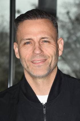 Chris Marks beim Kickern mehrfachen Tischfußball-Weltmeister und Champions League-Sieger Muenchen 01.04.2025 Coubertin im Olympiapark, Am 28. 05.2025 startet das Champions Festival im Olympiapark und das Highlight des Rahmenprogramms rund um das Finale der UEFA Champions League 2025 am 31. Mai in Muenchen.