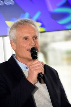 Klaus Cyron Organisator Rahmenprogramm Muenchen 01.04.2025 Coubertin im Olympiapark, Am 28. 05.2025 startet das Champions Festival im Olympiapark und das Highlight des Rahmenprogramms rund um das Finale der UEFA Champions League 2025 am 31. Mai in Muenchen.