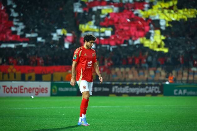 Al Ahly FC vs Al Hilal SC - TotalEnergies CAF Champions League - Quarter Final 1st Leg Mohamed Hany getting ready before the match between Al Ahly FC vs Al Hilal SC in the 1st leg of the Quarter Final of Total Energies CAF Champions League on April 1, 2025 Cairo Cairo Egypt Copyright: xMohamedxTageldinx