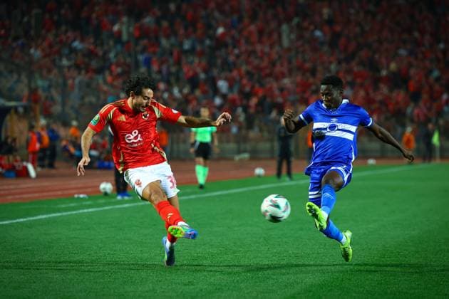Al Ahly FC vs Al Hilal SC - TotalEnergies CAF Champions League - Quarter Final 1st Leg Mohamed Hany trying to cross the ball in the match between Al Ahly FC vs Al Hilal SC in the 1st leg of the Quarter Final of Total Energies CAF Champions League on April 1, 2025 Cairo Cairo Egypt Copyright: xMohamedxTageldinx