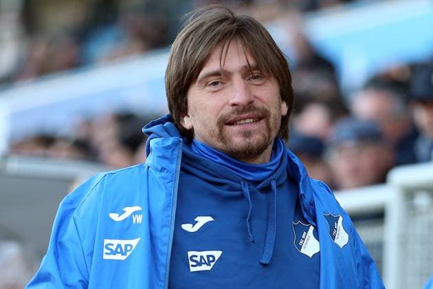 01.04.2025, xrekx, Fussball Regionalliga Suedwest, Eintracht Trier - TSG Hoffenheim U23 v.l. Vincent Wagner Trainer (TSG Hoffenehim II) lacht, laechelt, positiv, zufrieden, laughs, smiles, positive, satisfied vor dem Spiel (DFL DFB REGULATIONS PROHIBIT ANY USE OF PHOTOGRAPHS as IMAGE SEQUENCES and or QUASI-VIDEO) Trier