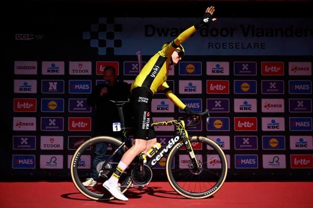 Dwars door Vlaanderen 2025 - Men Elite WAREGEM, BELGIUM - APRIL 02 : Jorgenson Matteo (USA) of Team Visma pictured during the 79th edition of the UCI World Tour Dwars door Vlaanderen Men Elite cycling race with start in Roeselare and finish in Waregem after 184,2 km on April 2, 2025 in Waregem, Belgium, 02 04 2025 ( motor drive Kenny Verfaillie - Waregem Belgium  Copyright: xPeterxDexVoechtx