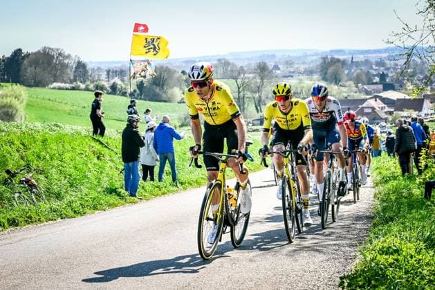 Belgian Wout van Aert of Team Visma-Lease a Bike and American Matteo Jorgenson of Team Visma-Lease a Bike pictured in action during the men elite race of the Dwars Door Vlaanderen cycling event, 184,2km from Roeselare to Waregem, Wednesday 02 April 2025. DIRKxWAEM  x118280883x