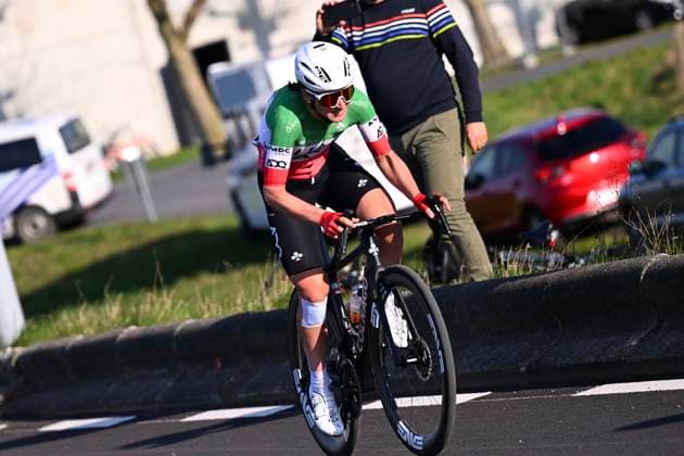 Dwars door Vlaanderen 2025 - Women Elite WAREGEM, BELGIUM - APRIL 02 : Longo Borghini Elisa (ITA) of UAE Team ADQ during the Women Elite UCI 1.Pro Flanders Classics Dwars door Vlaanderen Women cycling race with start in Waregem and finish in Waregem (128,5 km) on April 02, 2025 in Waregem, Belgium, 02 04 2025 ( Motordriver Tom Van De Maele & Waregem Belgium  Copyright: xTomasxSiskx