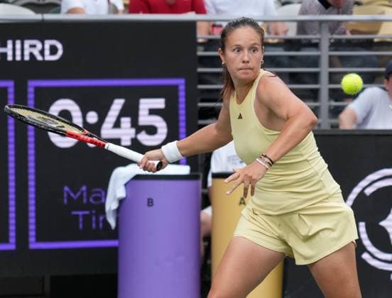 TENNIS 2025: Credit One Charleston Open APRIL 02 April 2, 2025: Daria Kasatkina (RUS) defeated Lauren Davis (USA) 6-1, 6-1 at the Credit One Charleston Open being played at in Charleston, South Carolina USA ÂLeslie Billman Tennisclix (Credit Image: Leslie Billman Cal Media) Charleston South Carolina USA EDITORIAL USE ONLY Copyright: xx ZUMA-20250402_zma_c04_014.jpg LesliexBillmanx csmphotothree372055