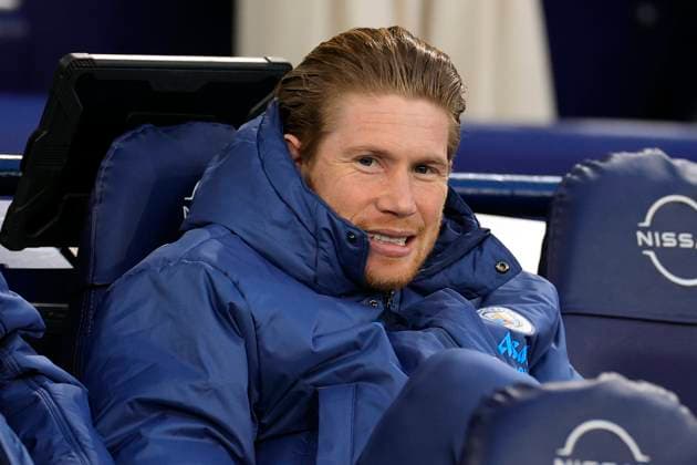 Manchester City v Leicester City Premier League 02 04 2025. Kevin De Bruyne (17) of Manchester City on the subs bench ahead of the Premier League match between Manchester City and Leicester City at the Etihad Stadium, Manchester, England on 2 April 2025. Manchester Etihad Stadium Manchester England Editorial use only DataCo restrictions apply See www.football-dataco.com , Copyright: xConorxMolloyx PSI-21739-0051