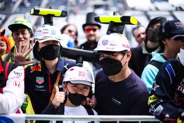 Sport Bilder des Tages F1 - JAPANESE GRAND PRIX 2025 Japanese fan of Red Bull Racing during the Formula 1 Lenovo Japanese Grand Prix 2025, 3rd round of the 2025 FIA Formula One World Championship, WM, Weltmeisterschaft from April 4 to 6, 2025 on the Suzuka Circuit, in Suzuka, Japan - SuzukaJapan  Copyright: xEricxAlonsox