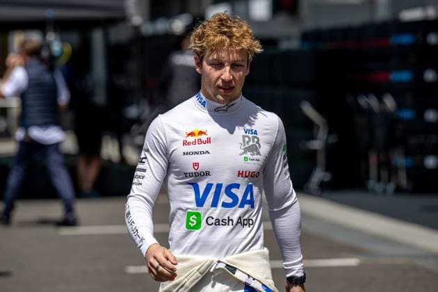 SUZUKA, JAPAN: Liam Lawson, racing for the Racing Bulls team during the 2025 Formula 1 Japanese Grand Prix at the Suzuka International Racing Course in Suzuka, Japan
