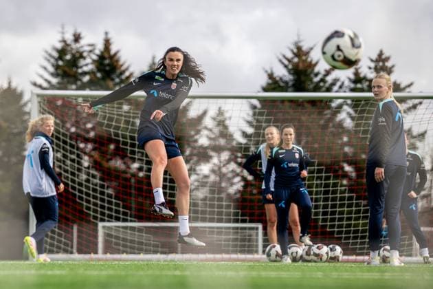 Sport Bilder des Tages 250403 Ingrid Syrstad Engen of the Norwegian women s national football team during a training session on April 3, 2025 in Reykjavik. Photo: Vegard Grott BILDBYRAN kod VG VG0740 bbeng fotboll football soccer fotball norge norway women dam nations league träning practice training trening *** 250403 Ingrid Syrstad Engen of the Norwegian women s national football team during a training session on April 3, 2025 in Reykjavik Photo Vegard Grott BILDBYRAN kod VG VG0740 bbeng fotboll football soccer fotball norge norway women dam nations league träning practice training trening  Copyright: VEGARDxGRoTT BB250403VG018