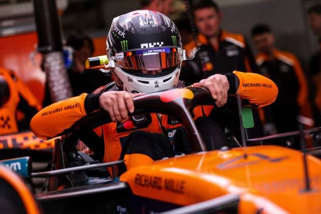 F1 - JAPANESE GRAND PRIX 2025 NORRIS Lando (gbr), McLaren F1 Team MCL39, portrait during the Formula 1 Lenovo Japanese Grand Prix 2025, 3rd round of the 2025 FIA Formula One World Championship, WM, Weltmeisterschaft from April 4 to 6, 2025 on the Suzuka Circuit, in Suzuka, Japan - SuzukaJapan  Copyright: xEricxAlonsox