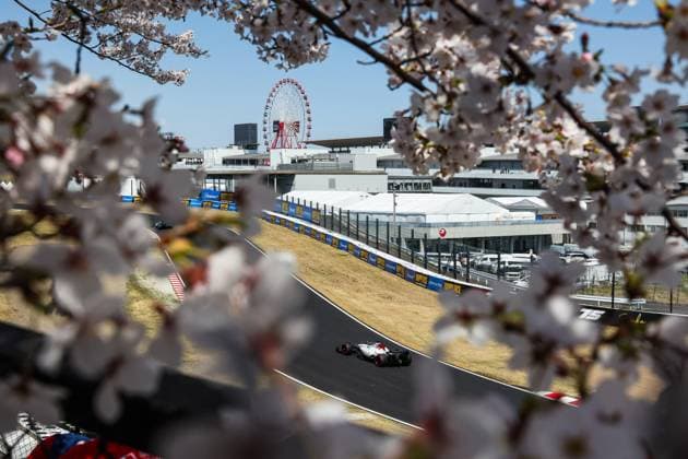 F1 - JAPANESE GRAND PRIX 2025 01 VERSTAPPEN Max (nld), Red Bull Racing RB21, action during the Formula 1 Lenovo Japanese Grand Prix 2025, 3rd round of the 2025 FIA Formula One World Championship, WM, Weltmeisterschaft from April 4 to 6, 2025 on the Suzuka Circuit, in Suzuka, Japan - SuzukaJapan  Copyright: xANTONINxVINCENTx