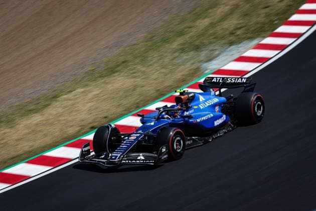 F1 - JAPANESE GRAND PRIX 2025 55 SAINZ Carlos (spa), Williams Racing FW47, action during the Formula 1 Lenovo Japanese Grand Prix 2025, 3rd round of the 2025 FIA Formula One World Championship, WM, Weltmeisterschaft from April 4 to 6, 2025 on the Suzuka Circuit, in Suzuka, Japan - SuzukaJapan  Copyright: xANTONINxVINCENTx