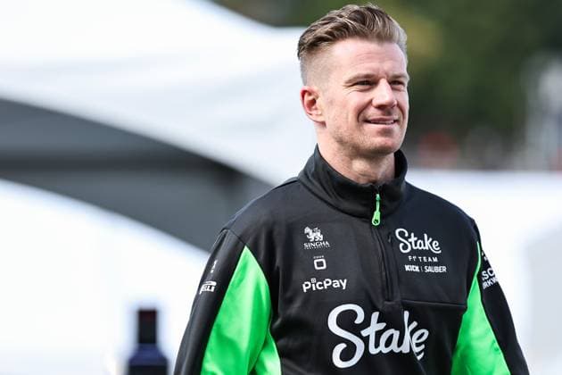 F1 Grand Prix Of Japan - Practice Nico Hulkenberg of Germany and Stake F1 Team Kick Sauber arrives at the track during practice ahead of the F1 Grand Prix of Japan at Suzuka Circuit in Suzuka, Japan, on April 4, 2025. Suzuka Mie Japan  Copyright: xPaddockerx originalFilename:paddocker-f1grandp250404_nprS6.jpg