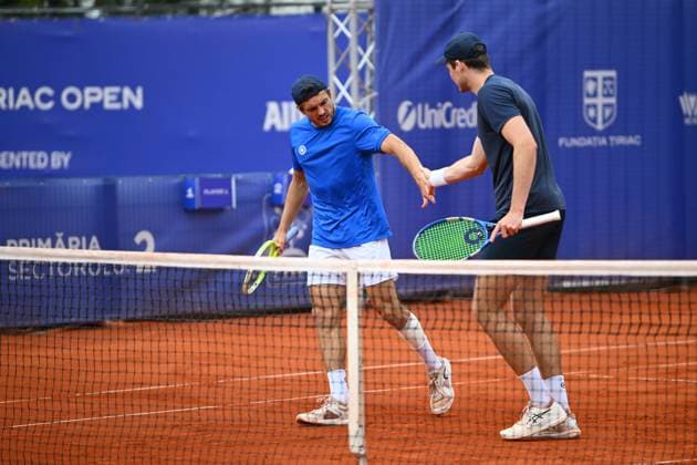 Tiriac Open, Jakob Schnaitter, Mark Wallner, Sander Gille, Jan Zielinski Jakob Schnaitter and Mark Wallner of Germany in action against Sander Gille of Belgium and Jan Zielinski of Poland during the Tiriac Open double match in Bucharest, Romania April 04, 2025. Alex Nicodim Imago Images Copyright: xAlexxNicodimx
