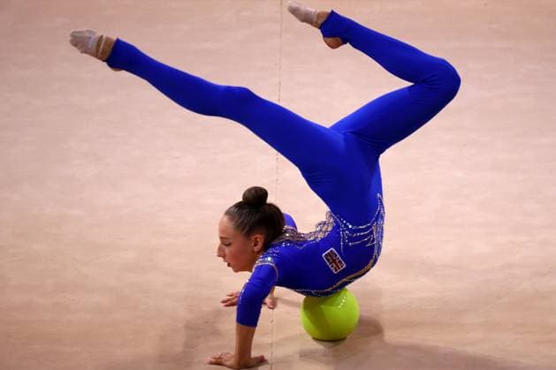 Sport Bilder des Tages Rhythmic gymnastics, Rhythmische Sportgymnastik, RSG World Cup In Sofia Marfa Ekimova competes with a ball in the FIG Rhythmic Gymnastics World Cup in Sofia, Bulgaria, on April 4, 2025. Sofia Bulgaria  Copyright: xSTRx originalFilename:str-rhythmic250404_npyDd.jpg