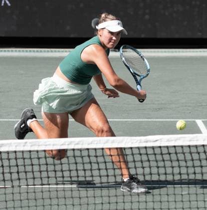 TENNIS 2025: Credit One Charleston Open APRIL 04 April 4, 2025: Sofia Kenin (USA) defeated Anna Kalinskaya (USA) 6-4, 6-3 at the Credit One Charleston Open being played at Credit One Staduim in Charleston, South Carolina USA Ã‚ÂLeslie Billman Tennisclix (Credit Image: Â Leslie Billman Cal Media) Charleston South Carolina USA EDITORIAL USE ONLY Copyright: xx ZUMA-20250404_zma_c04_045.jpg LesliexBillmanx csmphotothree372640