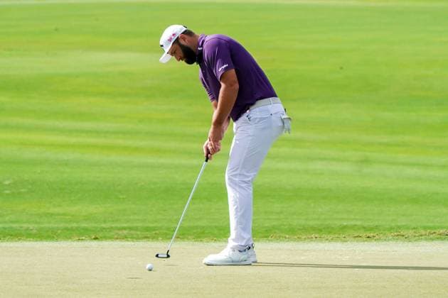 April 4, 2025, Doral, Florida, USA: Jon Rahm of Legion XIII putts the 16th green during the first round of LIV Golf Miami at Trump National Doral. Doral USA - ZUMAw109 20250404_fap_w109_027 Copyright: xDebbyxWongx