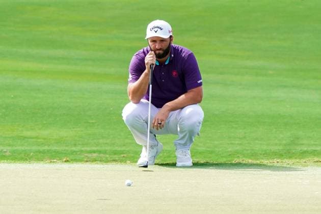 April 4, 2025, Doral, Florida, USA: Jon Rahm of Legion XIII lines up a putt on the 16th green during the first round of LIV Golf Miami at Trump National Doral. Doral USA - ZUMAw109 20250404_fap_w109_030 Copyright: xDebbyxWongx