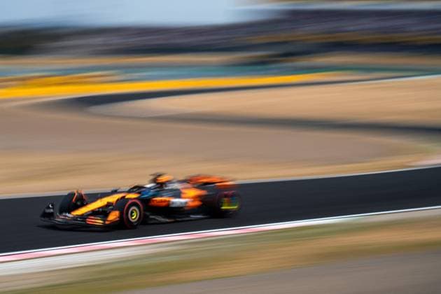 Formula 1 Japanese Grand Prix - GP Free Practice 1 and 2 - Suzuka Oscar Piastri (Aus) Of Mclaren Racing 81 during the Formula 1 Lenovo Japanese Grand Prix 2025 on Saturday at the Suzuka International Circuit, Suzuka, Japan on April 5, 2025. Photo by Antoine Lapeyre ABACAPRESS.COM Suzuka Japan  Copyright: xLapeyrexAntoine ABACAx