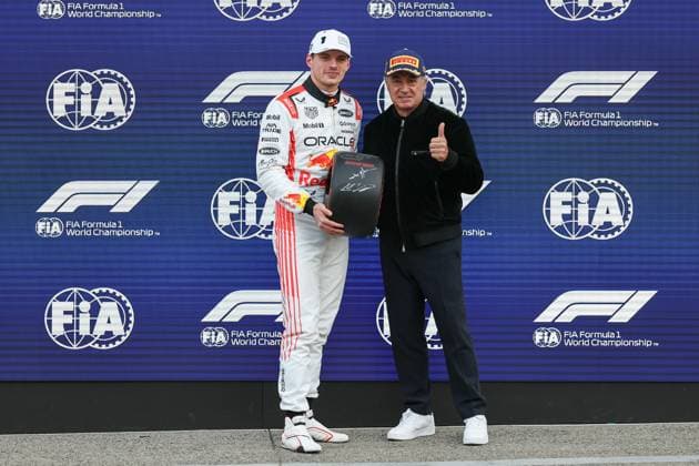 F1 Grand Prix Of Japan - Qualifying Max Verstappen of the Netherlands and Oracle Red Bull Racing celebrates his pole with Jean Alesi during qualifying ahead of the F1 Grand Prix of Japan at Suzuka Circuit in Suzuka, Japan, on April 5, 2025. Suzuka Mie Japan  Copyright: xPaddockerx originalFilename:paddocker-f1grandp250405_npKlH.jpg