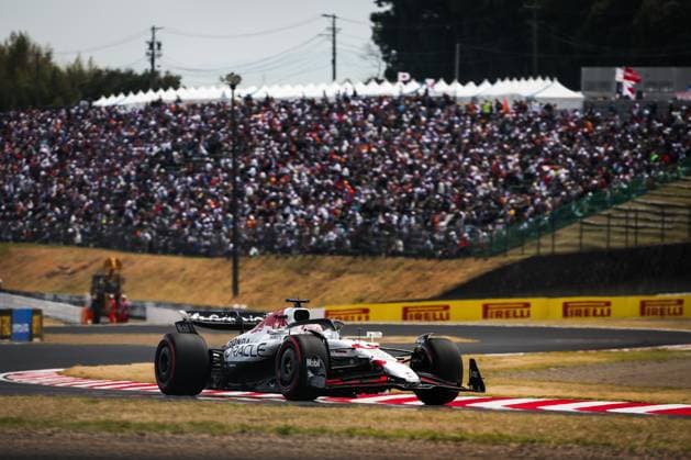 F1 - JAPANESE GRAND PRIX 2025 01 VERSTAPPEN Max (nld), Red Bull Racing RB21, action during the Formula 1 Lenovo Japanese Grand Prix 2025, 3rd round of the 2025 FIA Formula One World Championship, WM, Weltmeisterschaft from April 4 to 6, 2025 on the Suzuka Circuit, in Suzuka, Japan - SuzukaJapan  Copyright: xANTONINxVINCENTx