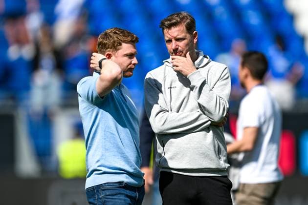 Paul Fernie (SV Darmstadt 98, Sportdirektor) und Florian Kohfeldt (SV Darmstadt 98, Trainer) nach dem Spiel, GER, SV Darmstadt 98 vs. SpVgg Greuther Fuerth, 2. Bundesliga, Fussball, 28. Spieltag, Saison 2024 2025, 05.04.2025. DFL REGULATIONS PROHIBIT ANY USE OF PHOTOGRAPHS as IMAGE SEQUENCES and or QUASI-VIDEO. GER, SV Darmstadt 98 vs. SpVgg Greuther Fuerth, 2. Bundesliga, Fussball, 28. Spieltag, Saison 2024 2025, 05.04.2025. Darmstadt