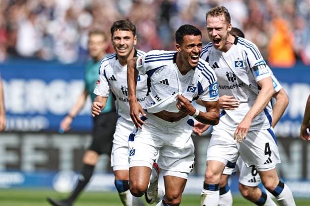 Robert Glatzel, HSV, nach dem 0:3 im Rückrundenspiel der Saison 2024 2025 zwischen dem 1. FC Nürnberg und dem Hamburger Sportverein (0:3) in Nürnberg; 05 04 2025 -