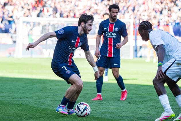 FOOTBALL Paris SG vs Angers SCO - Ligue 1 - JournÃ e 28 - 05 04 2025 Khvicha Kvaratskhelia (Paris SG) ParisFrance  Copyright: xBaptistexAutissierx