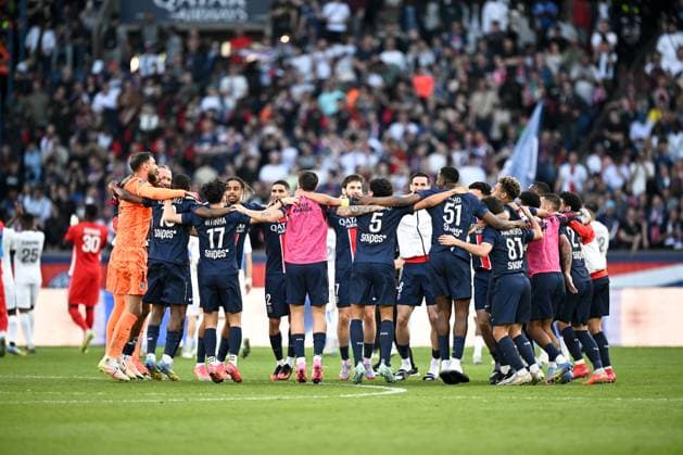 Paris Saint-Germain v Angers SCO - Ligue 1 McDonald s 2024 2025 Equipe de football du PSG during Ligue 1 McDonald s match between Paris and Angers at Parc des Princes on April 5, 2025 in Paris, France. Paris France  Copyright: xFEPx 776304742