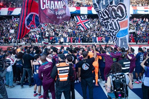 FOOTBALL Paris SG vs Angers SCO - Ligue 1 - JournÃ e 28 - 05 04 2025 Le Paris SG remporte son 13e Championnat de France dans son histoire ParisFrance  Copyright: xBaptistexAutissierx