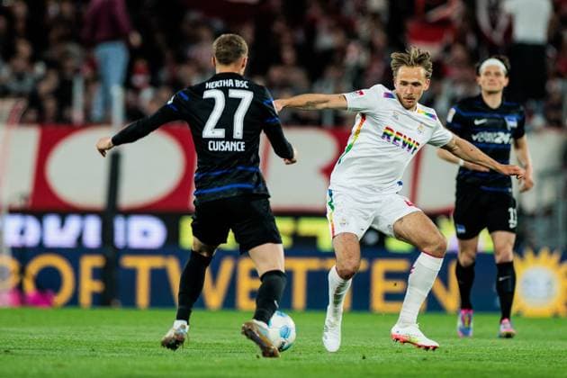 2. Fußball Bundesliga: 1. FC Köln - Hertha BSC Berlin; 05.04.2025 Zweikampf Michael Cuisance (Hertha BSC Berlin, 27), Mathias Olesen (1. FC Köln, 47) 2. Fußball Bundesliga, 1. FC Köln - Hertha BSC Berlin, Köln, RheinEnergiestadion am 05.04.2025 DFL REGULATIONS PROHIBIT ANY USE OF PHOTOGRAPHS AS IMAGE SEQUENCES AND OR QUASI-VIDEO.