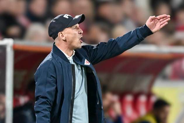 Gerhard Struber (Koeln Coach) Gestik Geste gestikuliert 05.04.2025 Fussball 1. FC Koeln vs Hertha BSC, Rheinenergiestadion, Koeln, DFB DFL REGULATIONS PROHIBIT ANY USE OF PHOTOGRAPHS AS IMAGE SEQUENCES AND OR QUASI-VIDEO