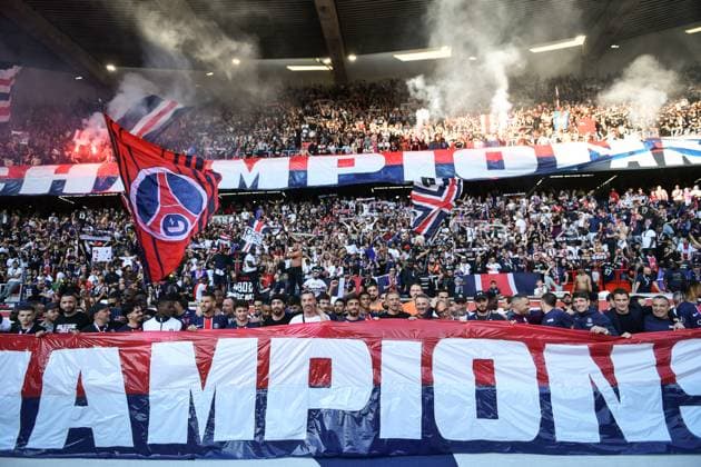 PSG celebrates Ligue 1 winning - FA Paris Saint-Germain celebrates the winning of the French Ligue 1 after the football match against Angers SCO at the Parc des Princes stadium in Paris on Avril 5, 2025. Photo by Firas Abdullah ABACAPRESS.COM Paris Île-de-France France  Copyright: xAbdullahxFiras ABACAx