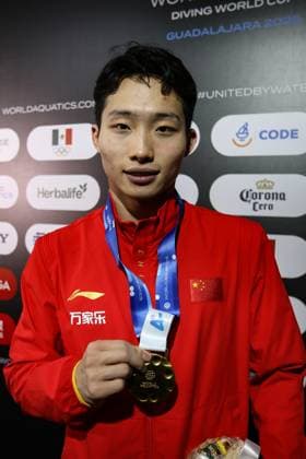 (250406) -- GUADALAJARA, April 6, 2025 -- Wang Zongyuan of China poses after the awarding ceremony of the men s 3m springboard final at the World Aquatics Diving World Cup 2025 in Guadalajara, Jalisco, Mexico, on April 5, 2025. (Photo by Xinhua) (SP)MEXICO-JALISCO-GUADALAJARA-DIVING-WORLD CUP-MEN S 3M SPRINGBOARD-FINAL DianaxMarquez 