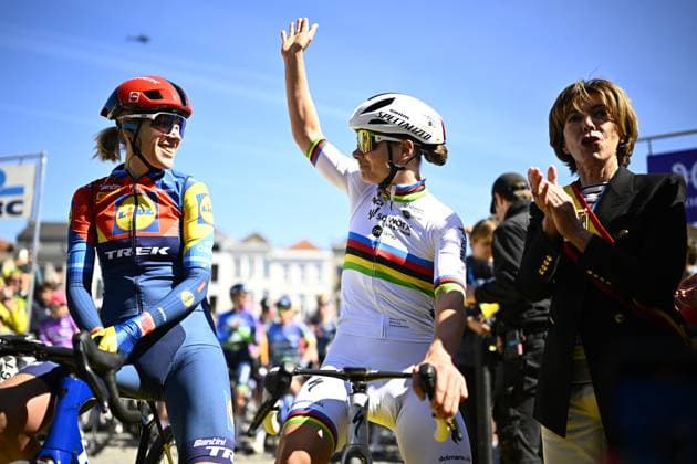 Dutch Ellen Van Dijk of Lidl-Trek and Belgian Lotte Kopecky of SD Worx-Protime pictured at the start of the women s race of the Ronde van Vlaanderen Tour des Flandres Tour of Flanders one day cycling race, 168,8km with start and finish in Oudenaarde, Sunday 06 April 2025. JASPERxJACOBS  x119591466x