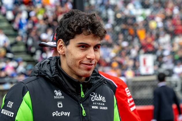 SUZUKA, JAPAN: Gabriel Bortoleto, racing for the Stake F1 Team team during the 2025 Formula 1 Japanese Grand Prix at the Suzuka International Racing Course in Suzuka, Japan