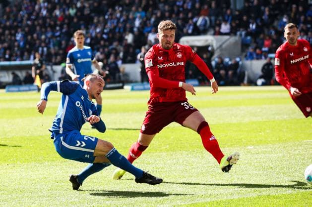 Torschütze Baris Atik (1. FC Magdeburg,23) trifft zum 1-0 - 2. Fußball Bundesliga Saison 2024-2025 1. FC Magdeburg vs. 1. FC Kaiserslautern in der Avnet Arena in Magdeburg - Aktion,Fußball,Mann,Männer,Deutschland,06.04.2025