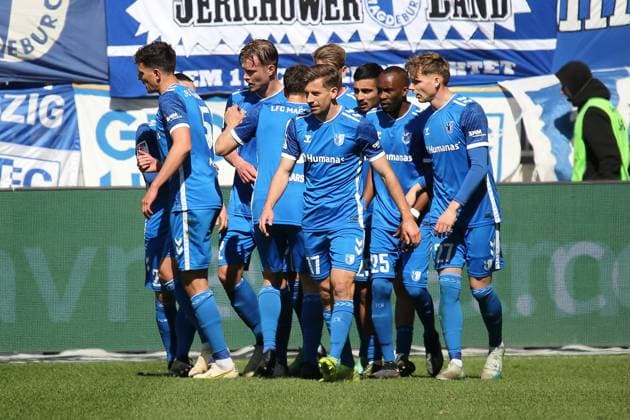 06.04.2025, xmohx, Fussball 2.Bundesliga, 1.FC Magdeburg - 1.FC Kaiserslautern v.l. Torjubel nach dem Tor zum celebrating the goal celebrate 1:0 durch Baris Atik (1.FC Magdeburg) (DFL DFB REGULATIONS PROHIBIT ANY USE OF PHOTOGRAPHS as IMAGE SEQUENCES and or QUASI-VIDEO) Magdeburg