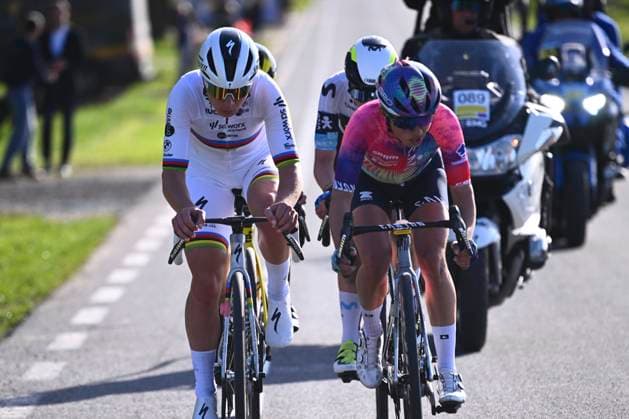 Ronde van Vlaanderen 2025 - Women Elite OUDENAARDE, BELGIUM - APRIL 06 : Kopecky Lotte (BEL) of Team SD Worx - Protime, Niewiadoma Katarzyna (POL) of Canyon SRAM Racing zondacrypto, Lippert Liane (GER) of Movistar Team, Ferrand-Prevot Pauline (FRA) FRA of Team Visma Lease a Bike pictured during the 22th edition of the Ronde van Vlaanderen for Women Elite, an UCI Women s World Tour cycling race organized by Flanders Classics with start and finish in Oudenaarde after 168,8 km on April 6, 2025 in Oudenaarde, Belgium, 06 04 2025 Oudenaarde Belgium  Copyright: xGregoryxVanxGansenx