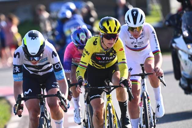 Ronde van Vlaanderen 2025 - Women Elite OUDENAARDE, BELGIUM - APRIL 06 : Kopecky Lotte (BEL) of Team SD Worx - Protime, Niewiadoma Katarzyna (POL) of Canyon SRAM Racing zondacrypto, Lippert Liane (GER) of Movistar Team, Ferrand-Prevot Pauline (FRA) FRA of Team Visma Lease a Bike pictured during the 22th edition of the Ronde van Vlaanderen for Women Elite, an UCI Women s World Tour cycling race organized by Flanders Classics with start and finish in Oudenaarde after 168,8 km on April 6, 2025 in Oudenaarde, Belgium, 06 04 2025 Oudenaarde Belgium  Copyright: xGregoryxVanxGansenx