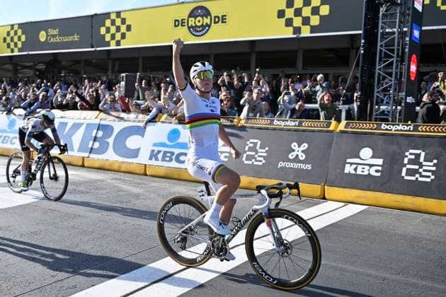 Ronde van Vlaanderen 2025 - Women Elite OUDENAARDE, BELGIUM - APRIL 06 : Kopecky Lotte (BEL) of Team SD Worx - Protime pictured during the 22th edition of the Ronde van Vlaanderen for Women Elite, an UCI Women s World Tour cycling race organized by Flanders Classics with start and finish in Oudenaarde after 168,8 km on April 6, 2025 in Oudenaarde, Belgium, 06 04 2025 Oudenaarde Belgium  Copyright: xJanxDexMeuleneirx