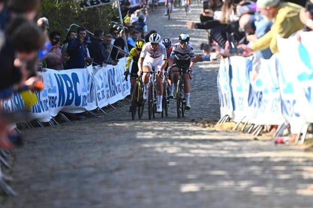 Ronde van Vlaanderen 2025 - Women Elite OUDENAARDE, BELGIUM - APRIL 06 : Kopecky Lotte (BEL) of Team SD Worx - Protime, Niewiadoma Katarzyna (POL) of Canyon SRAM Racing zondacrypto, Lippert Liane (GER) of Movistar Team, Ferrand-Prevot Pauline (FRA) FRA of Team Visma Lease a Bike pictured during the 22th edition of the Ronde van Vlaanderen for Women Elite, an UCI Women s World Tour cycling race organized by Flanders Classics with start and finish in Oudenaarde after 168,8 km on April 6, 2025 in Oudenaarde, Belgium, 06 04 2025 Oudenaarde Belgium  Copyright: xGregoryxVanxGansenx